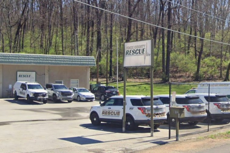 Knox County Crews Pull Person From Submerged Car, Condition Still Unknown