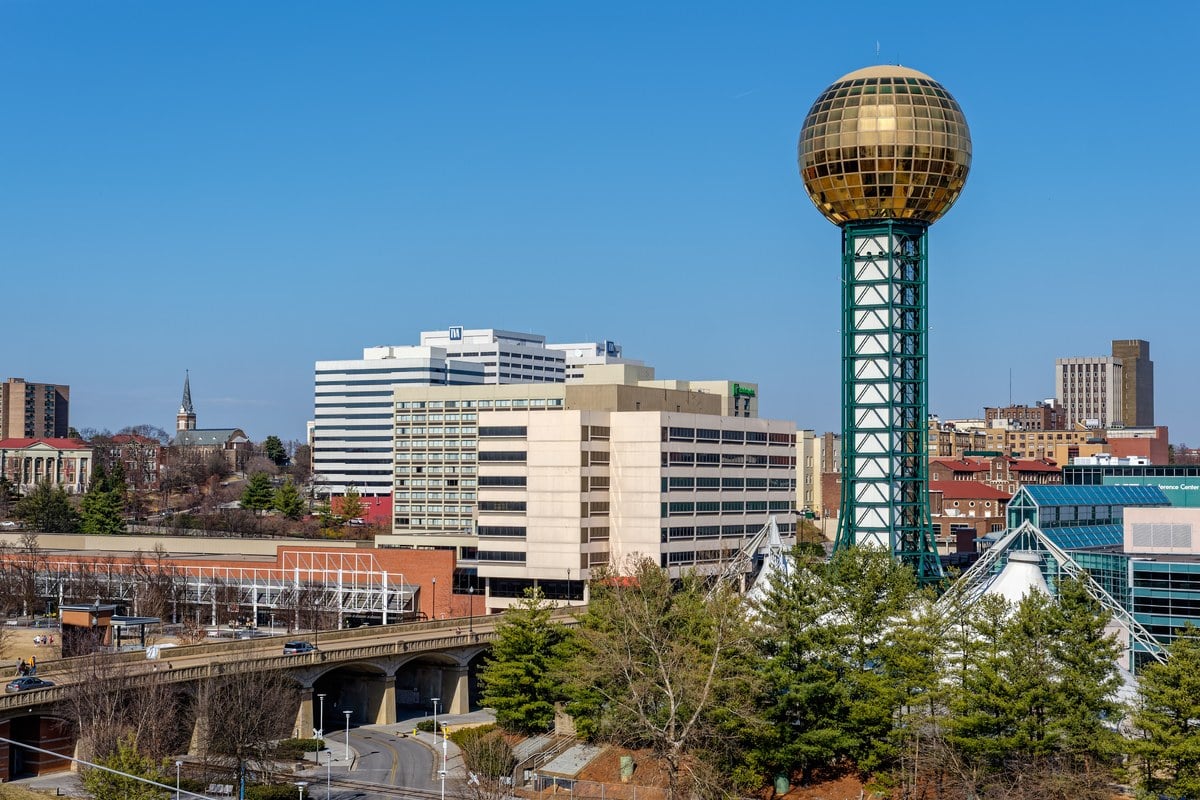 Knoxville Sizzles at 90 Before Weekend Storms Crash Back In