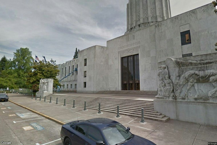 Kotek Orders AI Kill Switch Review for Oregon's State Tech Contracts