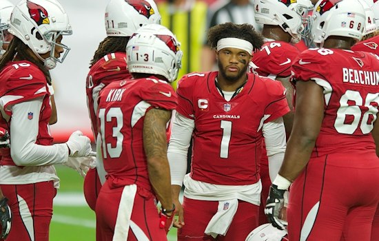 Kyler Murray's Vikings Debut Ends Early With Concussion on Scary Hit