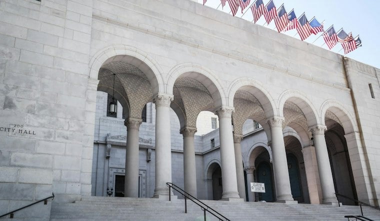 LA Council Weighs Legal Aid, Rental Help for Salvadorans Amid TPS Uncertainty
