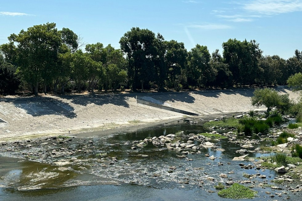 LA's $84M River Bike Path Ditches Undercrossings to Beat 2028 Olympics Deadline