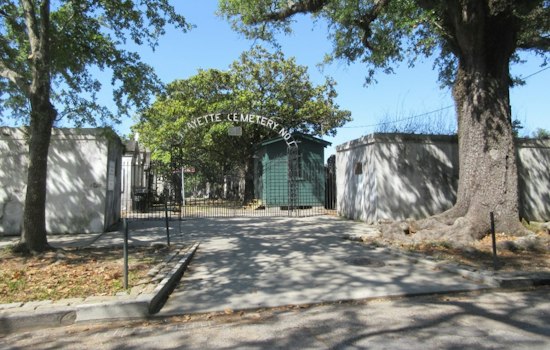Lafayette Cemetery No. 1 Reopens Oct. 1 After 7 Years, Bans Ghost Tours