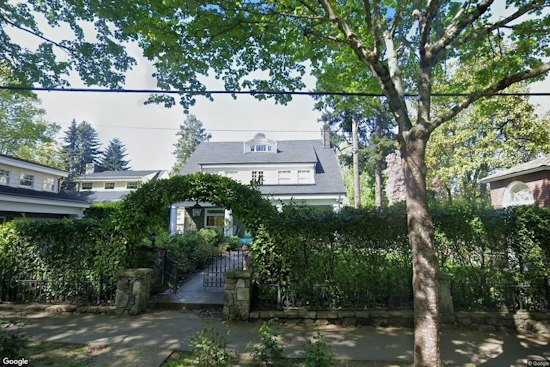 Lake Oswego Bungalow Rescued From Bulldozers Fetches $1.47M