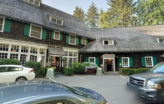 Lake Quinault Lodge Marks 100 Years With Free Salmon Bake, Canoe Races