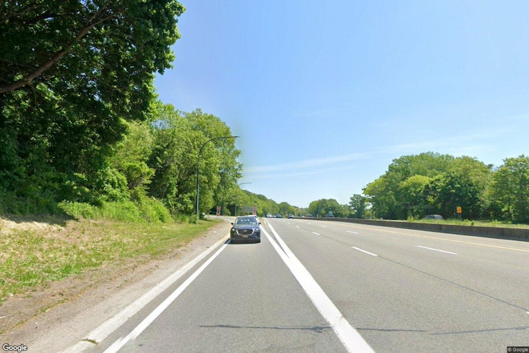 Lake Success Wrong-Way Crash on Northern State Parkway Kills One, Injures Another