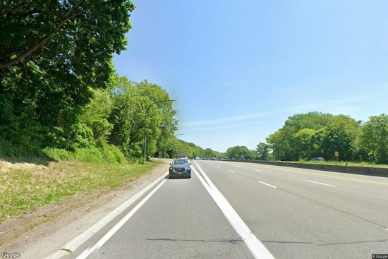 Lake Success Wrong-Way Crash on Northern State Parkway Kills One, Injures Another