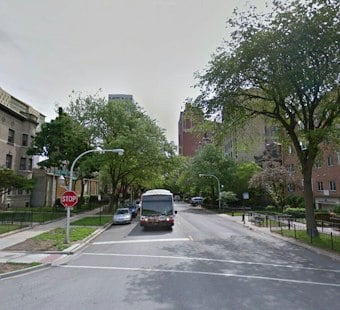 Lake View East Teardown Makes Way for 19-Unit, Car-Free Apartment Building
