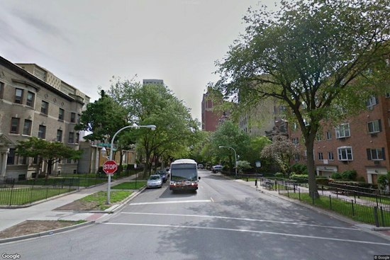 Lake View East Teardown Makes Way for 19-Unit, Car-Free Apartment Building