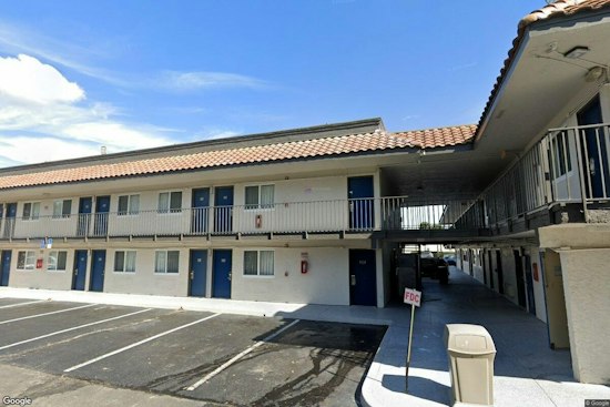 Lake Worth Beach Man Charged After Malnourished Pit Bull Found Dead in Motel 6 Bathroom