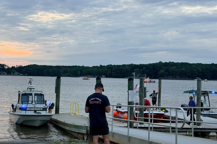 Lake Wylie Water Rescue Near Tega Cay Turns Into Overnight Search For Missing Boater