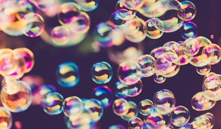 Lansing Grandma Turns CTA Buses Into Bubble Parties Across Chicago