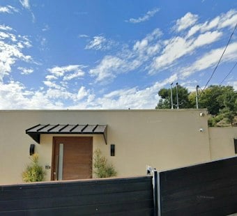 LAPD Shooting Rattles Hollywood Hills' Ultra-Rich Bird Streets, Details Still Murky