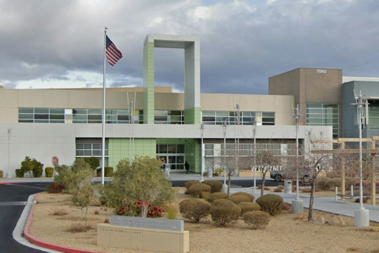 Las Vegas Library Hosts AlienFest, Pulling Crowds Into UFO Files and Cosplay