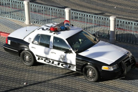 Las Vegas Police Hunt Suspect Tied to Southwest Burglary Spree Near Tropicana