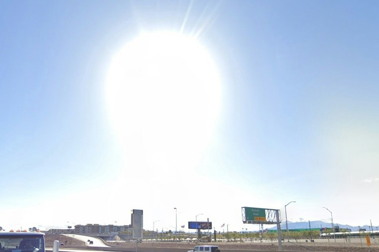 Las Vegas Warm Weekend Gives Way to Monday Rain Chances