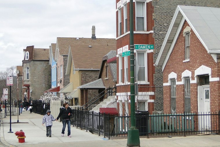 Latina Sweat Project Plans Pop-Ups as It Seeks New Pilsen Home