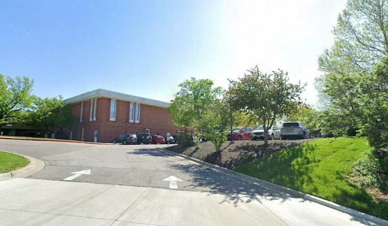 Lawsuit Says Pembroke Hill Ignored Warnings Before Teacher Abused Girl, 9