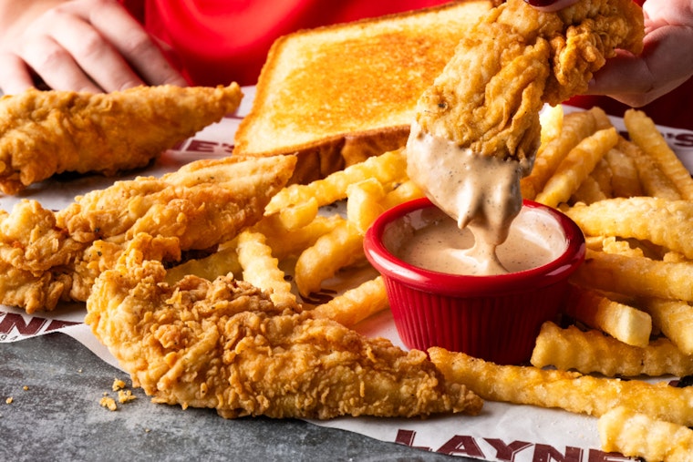 Layne's Chicken Fingers Lands at Texas State, Chasing Raising Cane's Turf