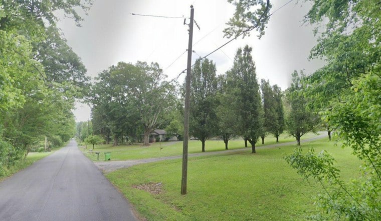 Leeds Manhunt Underway After Truck-Theft Suspect Bails Out Near U.S. 119