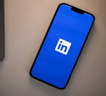 LinkedIn Hit With New Antitrust Suit Over Sales Navigator's 10-License Rule