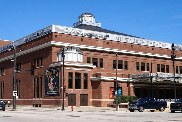 Little Big Town Brings Its Anti-AI Album to Milwaukee's Historic Theatre