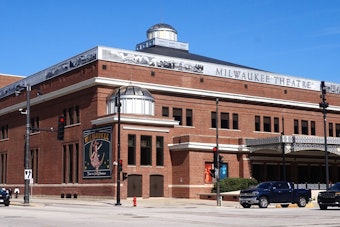 Little Big Town Brings Its Anti-AI Album to Milwaukee's Historic Theatre