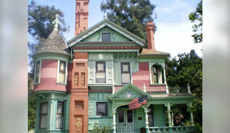 Little Women Ballet Turns Heritage Square Into a Walk-Through March House