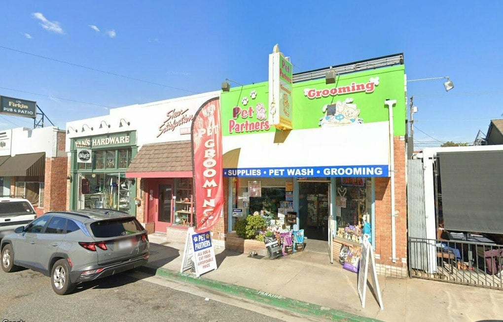 Long Beach Pet Store Hit Twice by Same Burglar, Owner Offers $1,000 Reward