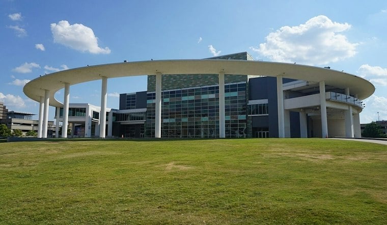 Long Center's Free Community Day Returns Sept 19 to Honor Teresa Lozano Long