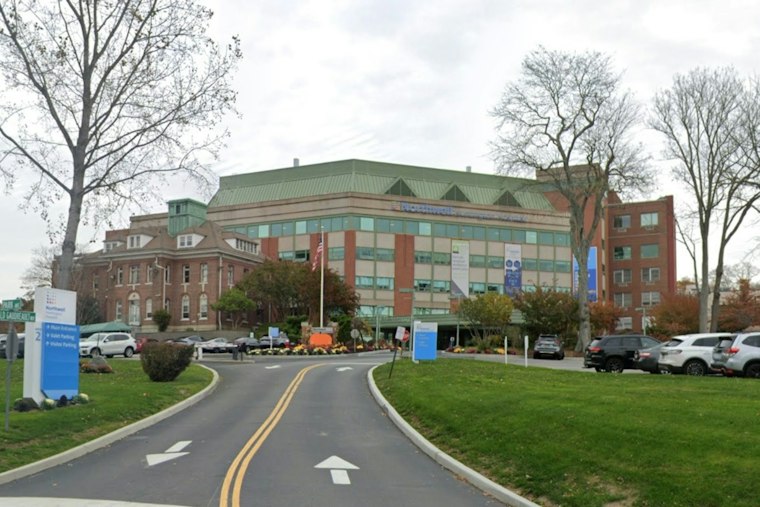 Long Island Grandfather, 86, Beats Pancreatic Cancer After Nine-Hour Robotic Surgery