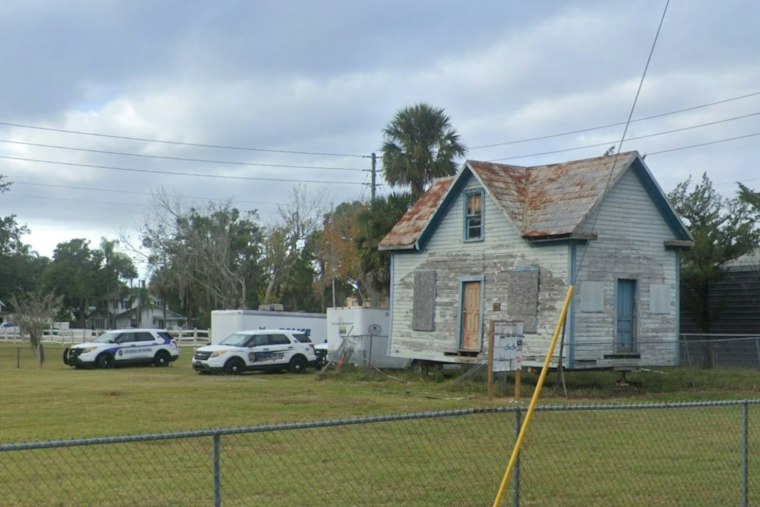 Longwood Nonprofit Races to Save Crumbling Lewis House After City's Plan Collapses