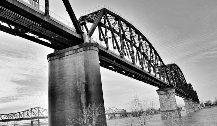 Louisville Officer Talks Man Back From Big Four Bridge Ledge After Nearly an Hour