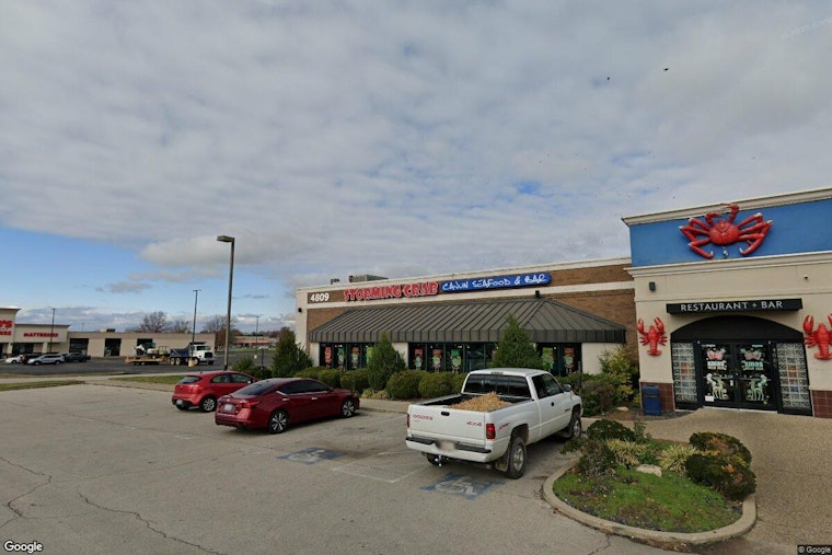 Louisville Police Search for Mary Gordan, 74, Missing Near Jefferson Mall