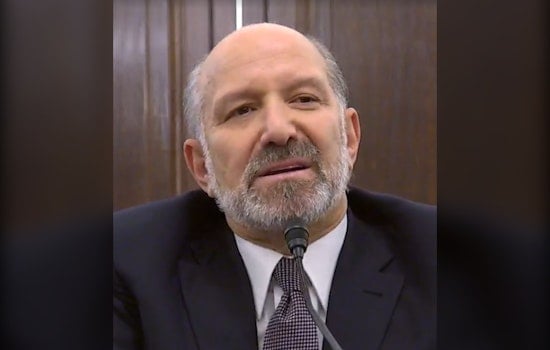 Lutnick Says Data Centers Don't Use Water, Federal Research Says Otherwise