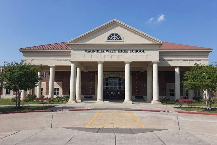 Magnolia West High Shuts Down as Well Runs Dry, Classrooms Overheat