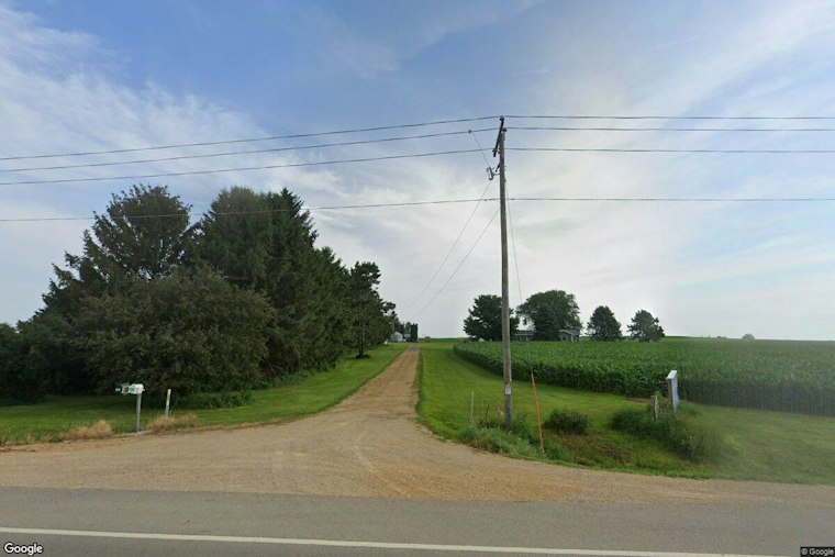 Man and Woman Found Shot Dead Outside Home Near Cuba City, Wisconsin