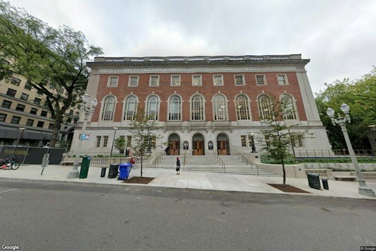 Man Arrested With Replica Guns Near Portland's Central Library After Fight