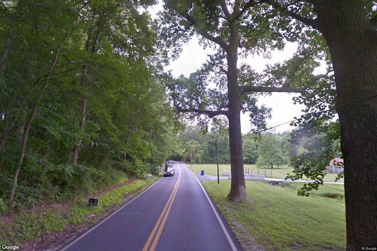 Man Dies After Subaru Leaves Dorsey Mill Road, Hits Tree in Glenelg