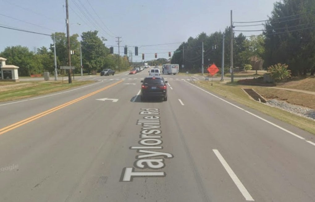 Man Dies in Jeffersontown Garage, LMPD Homicide Unit Opens Workplace Probe