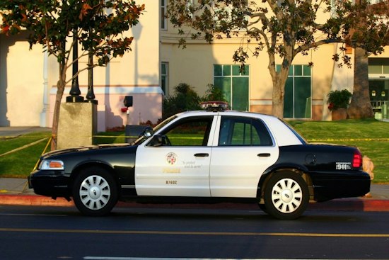 Man Fatally Stabbed Near Watts Park, Authorities Search for Suspect