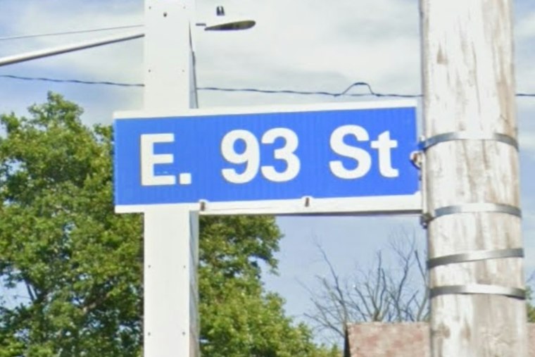 Man Found Dead Inside Car on East 93rd Street, Cleveland Police Investigate