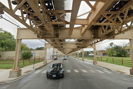 Man In Black Sedan Tried To Lure Girl With Cash On South Side, Police Say