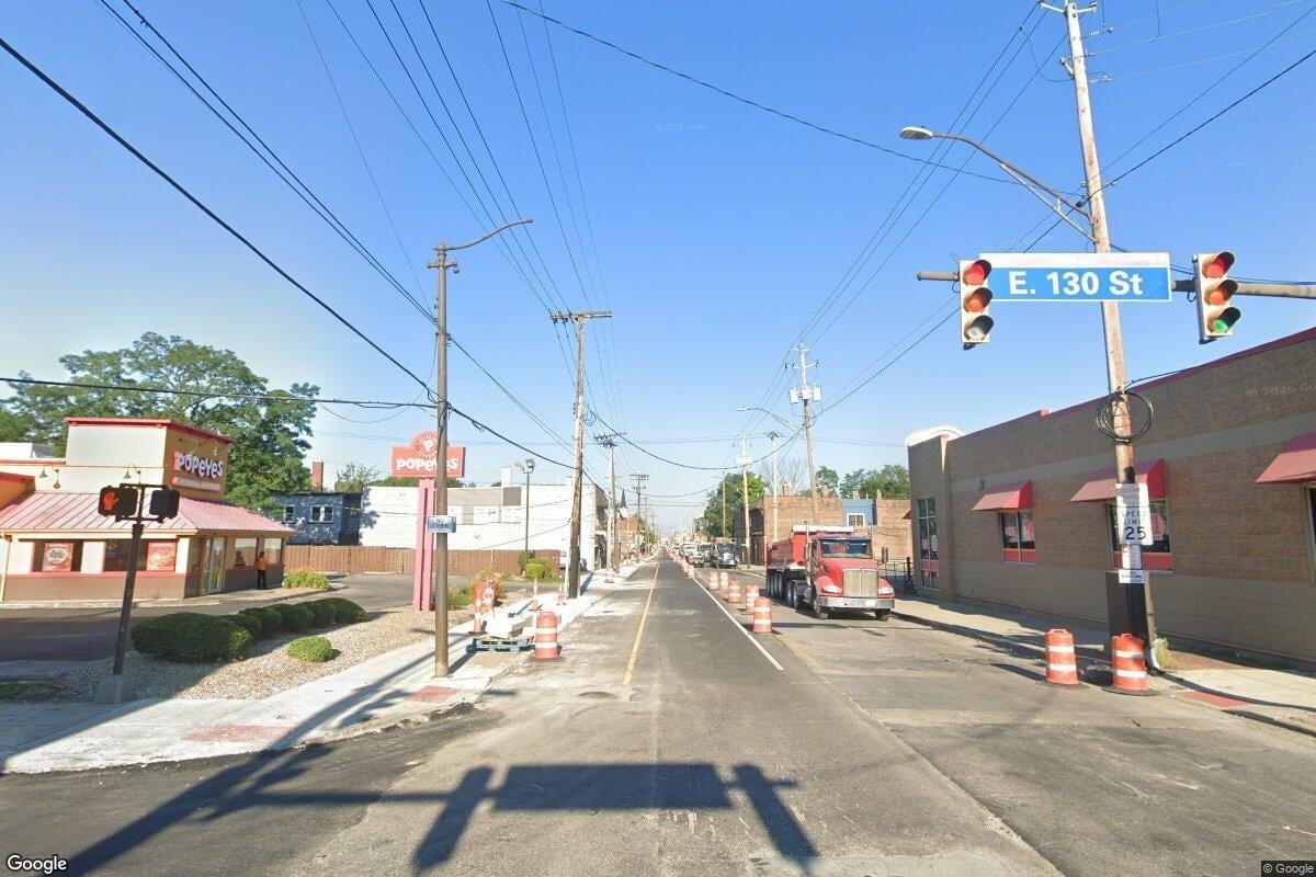 hoodline.com - Travis Singleton - Cleveland Crash at East 130th and Buckeye Injures Man