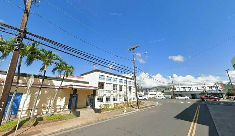 Man in His 60s Hospitalized in Serious Condition After Kalihi Stabbing