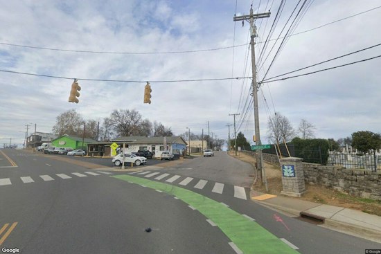 Man in His 60s Shot on 18th Avenue North, Nashville Police Hunt Maroon SUV