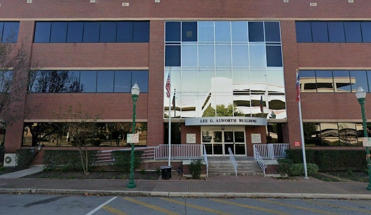 Man in His 70s Found Dead Outside Conroe Courthouse Before Sentencing