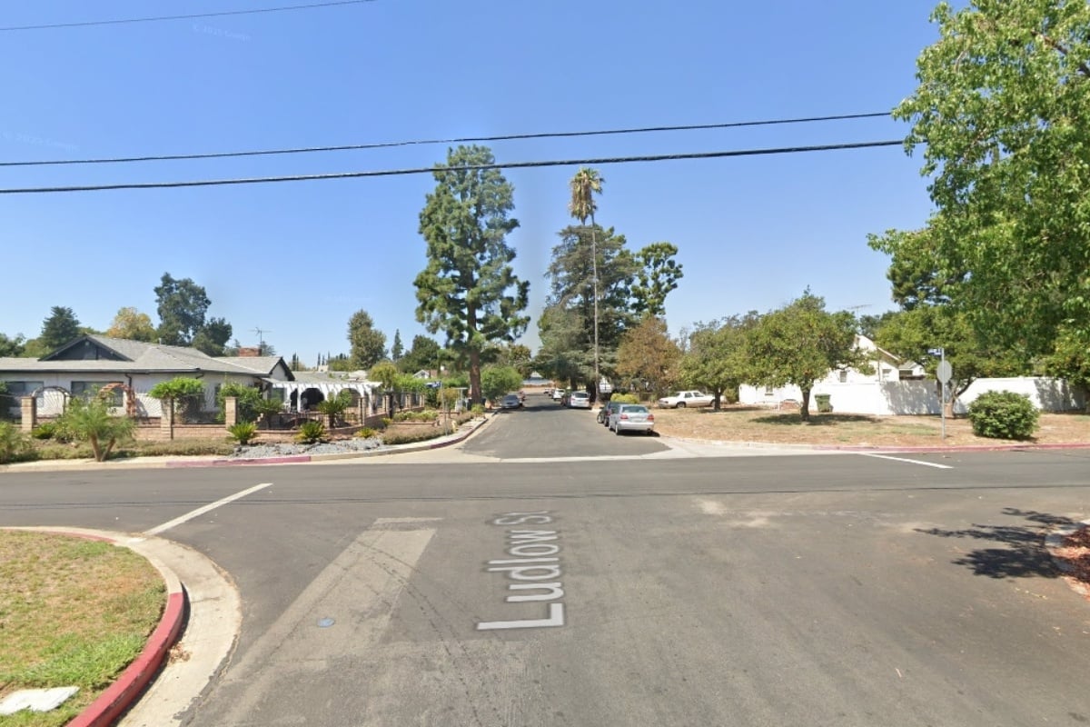 Man Killed, Another Wounded in Overnight Granada Hills Car Shooting