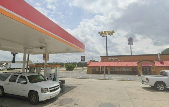 Man Killed in Shooting Outside Fayetteville Circle K, No Arrests Reported