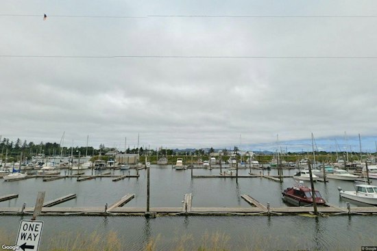 Man Pinned Under Jetty Rock Hoisted to Safety at Warrenton's Hammond Marina